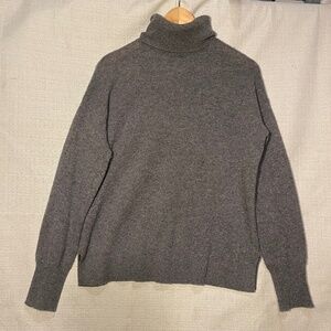 Cashmere Gray Turtleneck Women's Sweater top